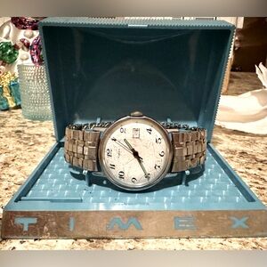 TIMEX WINDING MEN'S ARABIC WHITE DIAL RETRO MINT VINTAGE WATCH WITH ORIGINAL BOX